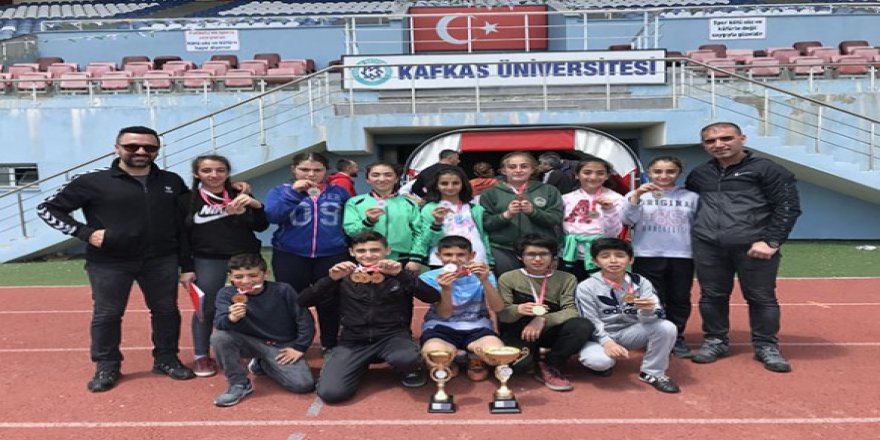 Cevriye Tatış Ortaokulu Atletizm İl birincisi oldu