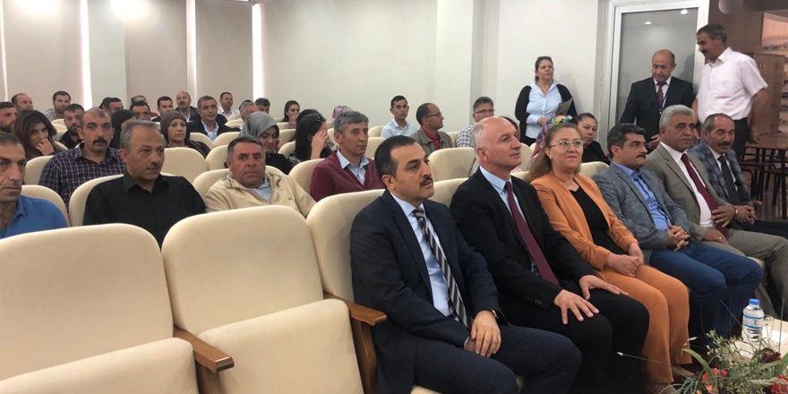 Kars Valisi Türker Öksüz, kursa katıldı ders dinledi