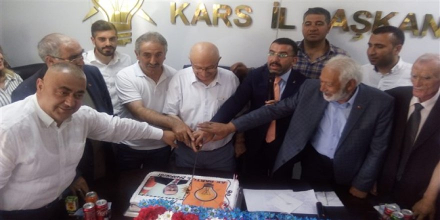 AK Parti Kars İl Başkanlığı 18’nci yaşını kutladı