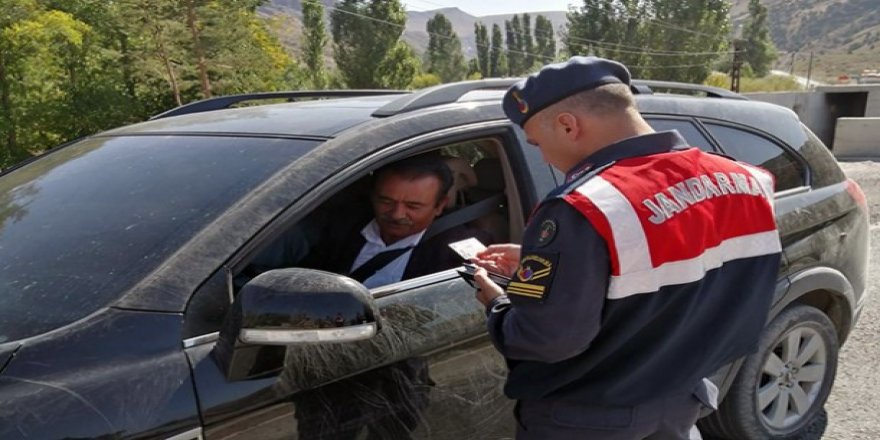 Jandarma, Kars’ta “Dumansız Araç” uygulaması yaptı