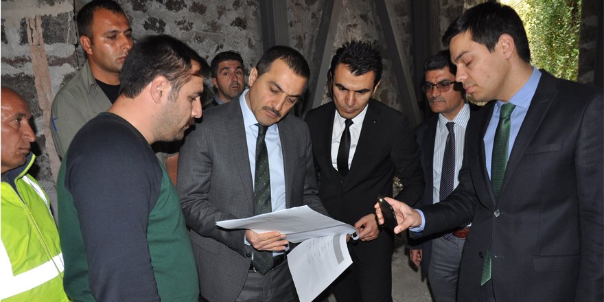 Kars Valisi Türker Öksüz, çalışmaları yerinde inceledi