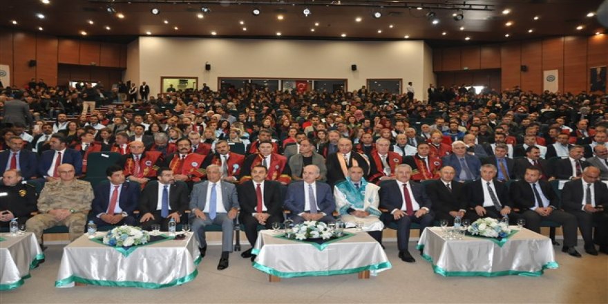 Prof. Dr. Kurtulmuş: “Bu millet uçurumun kenarından Türkiye’yi aldı