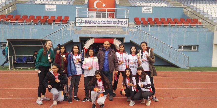 Kars’ta atletizm yarışması sona erdi