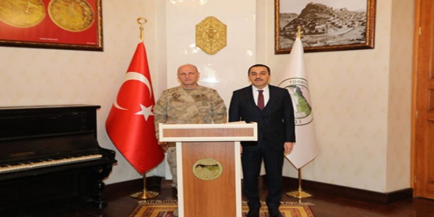 Tuğgeneral Ali İhsan Ersoy, Vali Türker Öksüz’ü ziyaret etti