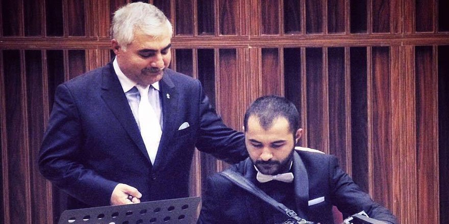 Çetin Adıgüzel’den Müzisyenlere "Darbuka" uyarısı