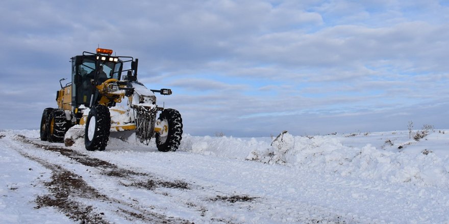 Kars'ta 15 köy yolu ulaşıma kapalı