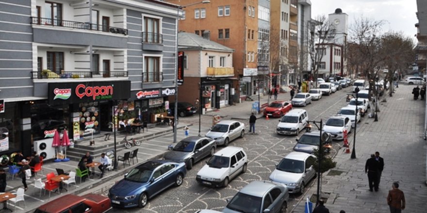 Kars'ta trafiğe kayıtlı araç sayısı açıklandı