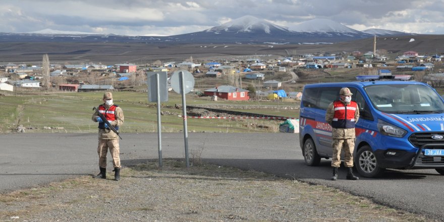 Kars’ta karantinaya alınan köylerde giriş çıkışlar yasak