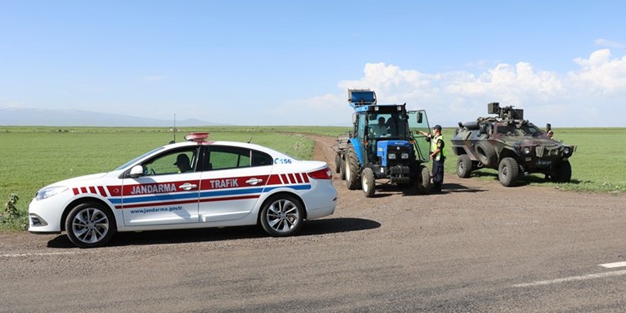 Jandarmadan özel trafik denetimi!