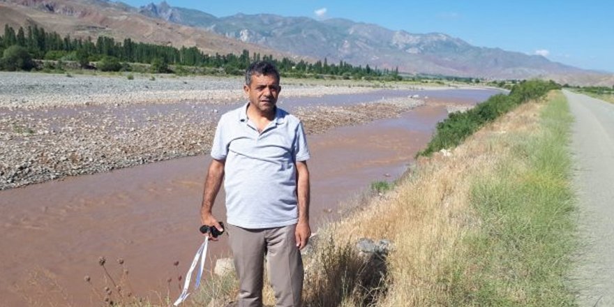 Aras Nehri çamur akmaya başladı