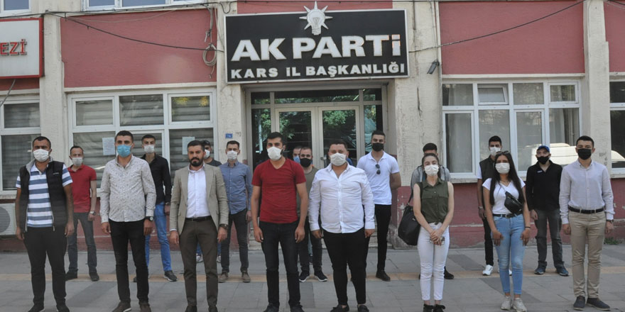 AK Parti Gençlik Kolları, Erol Mütercimler hakkında suç duyurusunda bulundu