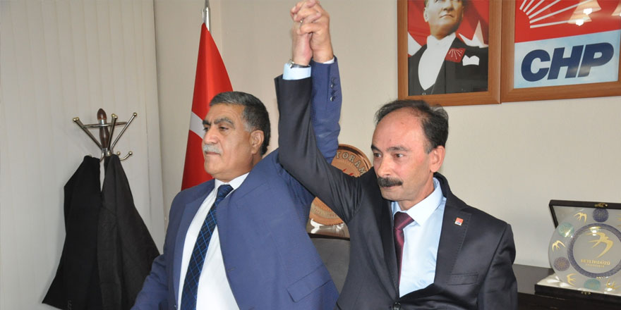 DSP Kars İl Başkanı ve yönetimi CHP’ye geçti