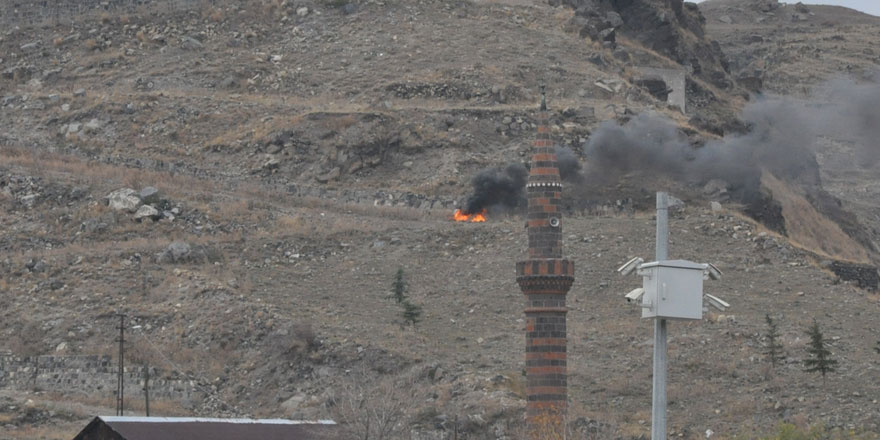 Kars’ta lastik yangını itfaiyeyi harekete geçirdi