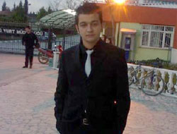 Üniversiteli Mustafa Toprağa Verildi
