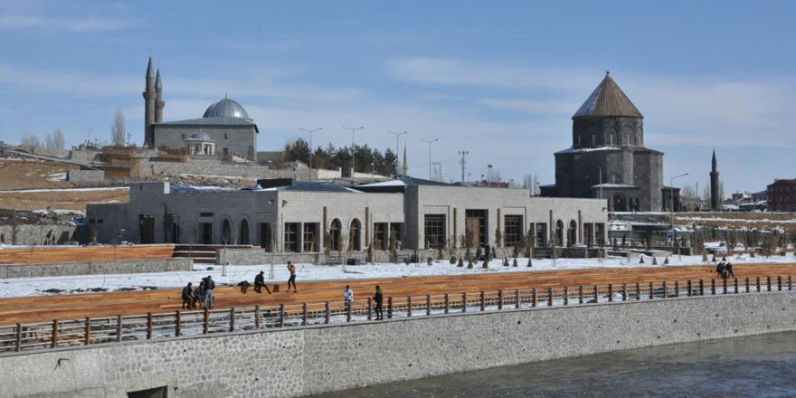 Kars’ta bahar havası yaşanıyor