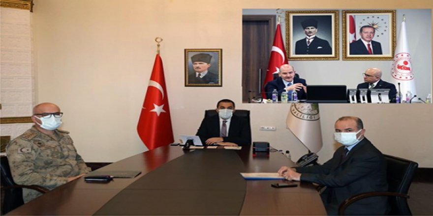 Vali/Belediye Başkanı Türker Öksüz, Bakan Soylu’nun toplantısına katıldı