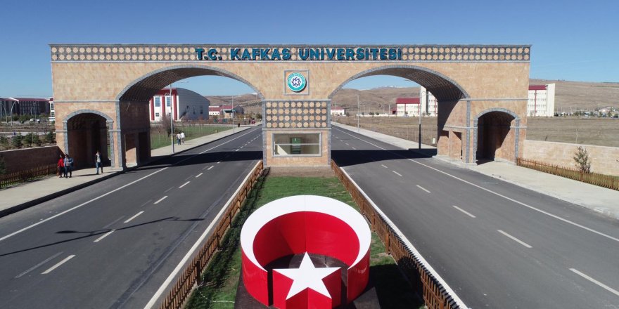 Kafkas Üniversitesi bahar yarıyılı öğretim planlamasını yaptı