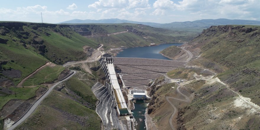 Karakurt Barajı ve HES Tesisinde İncelemelerde Bulunuldu