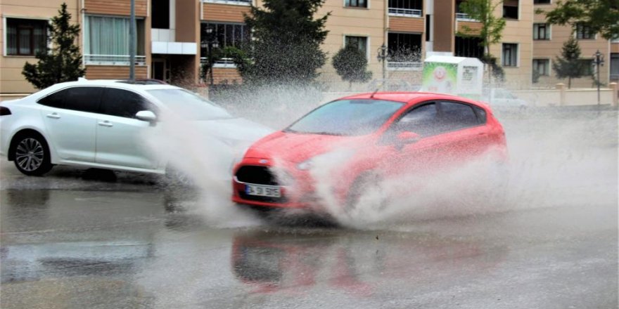 Doğu Anadolu’da gök gürültülü sağanak bekleniyor