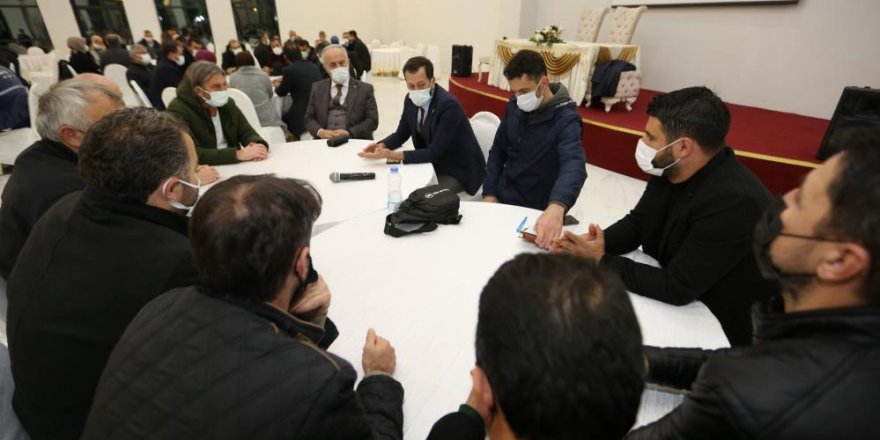 Derince Belediye Başkanı Zeki Aygün, Kars Derneği'ni ziyaret etti