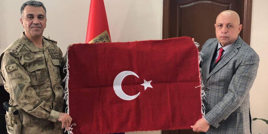 Başkan Ali Gürbüz Sadıkoğlu'ndan Kars İl Jandarma Alay Komutanı Albay Hıdır Ayçiçek’e ziyaret