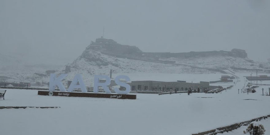 Son dakika: Kars'ta okullar tatil edildi