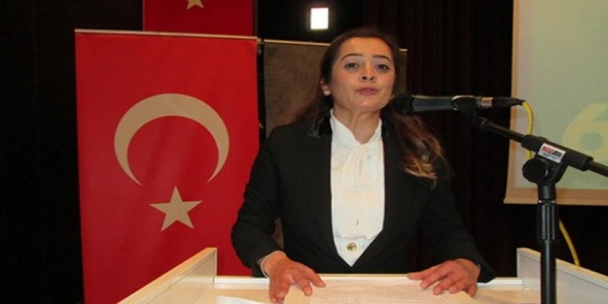 AK Parti Kars İl Kadın Kolları Başkanı Zelal Sara'dan 28 Şubat açıklaması