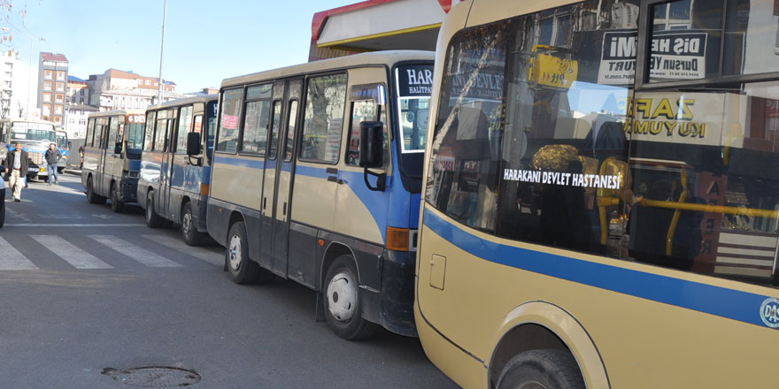 Kars'ta dolmuş ücretlerine zam yapıldı