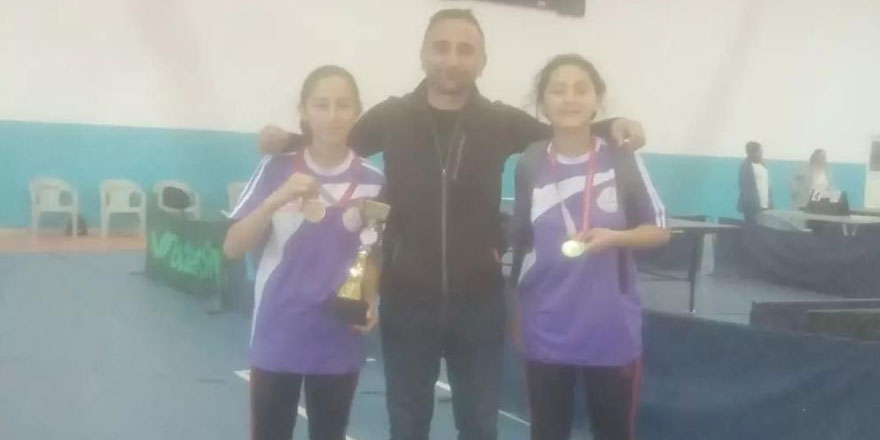 Kars’ta masa tenisinde şampiyon Arpaçay 3 Kasım Ortaokulu
