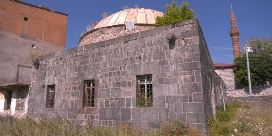 Tarihi Mazlum Ağa (Topçuoğlu) Hamam yıkılıyor