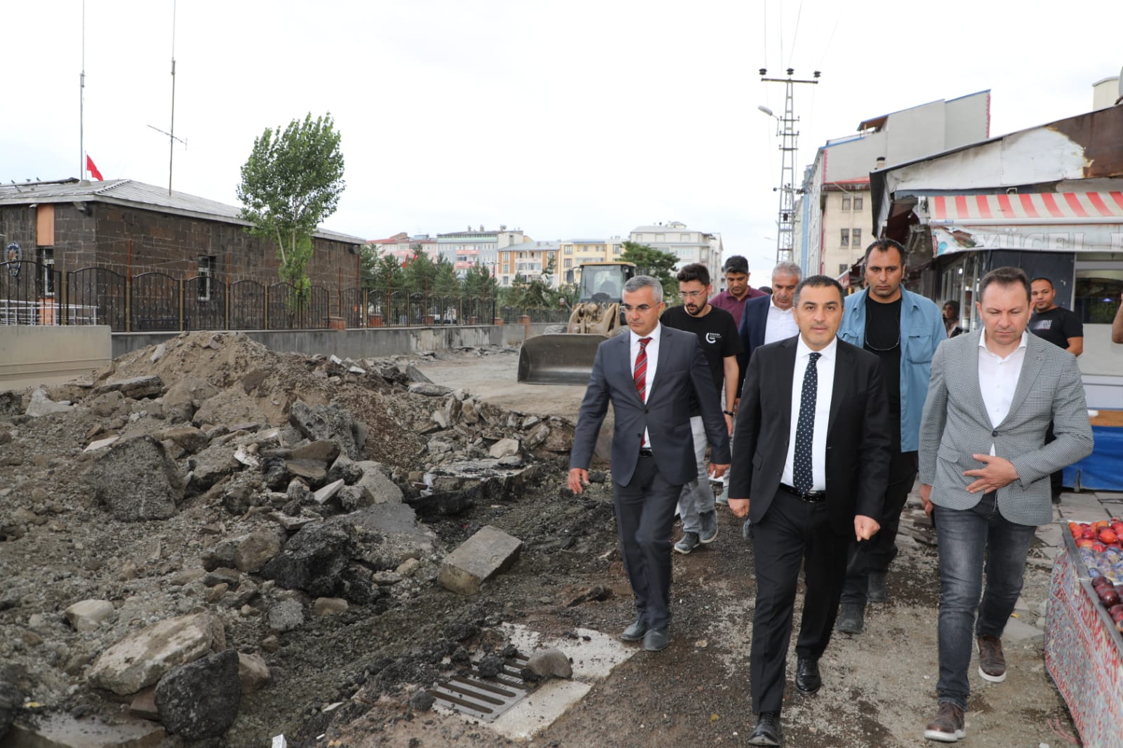 Vali Öksüz'den işyeri sahiplerine önemli öneriler!