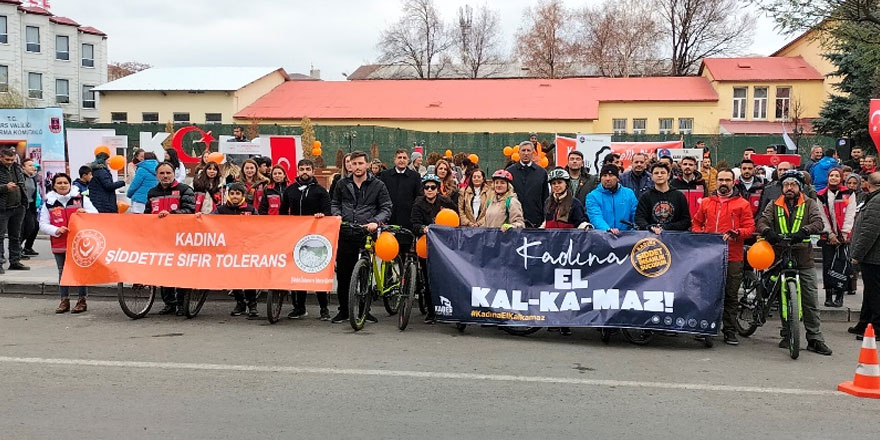 Karslılar, kadına yönelik şiddete karşı bilinçlendirildi