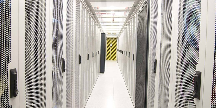 Sunucu ve Hosting Nedir, Ne İşe Yarar?
