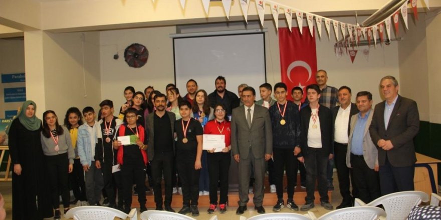 Kars Fen Lisesi Ortaokullar Arası Matematik yarışması sınavı sonuçlandı
