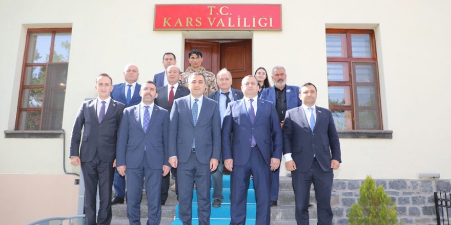 Azerbaycan Heyetinden Vali Öksüz'e Ziyaret