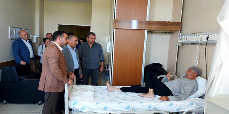 AK Parti Kars Milletvekili Adem Çalkın’dan, tedavi gören hastalara ziyaret