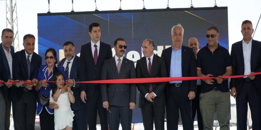 Aküzüm New Holland 3S Plaza Kars’ta Açıldı