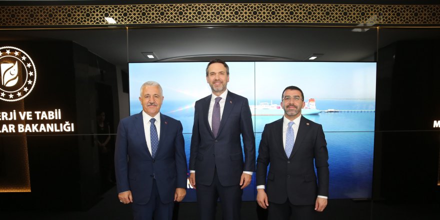 Çalkın ve Arslan'dan Enerji ve Tabii Kaynaklar Bakanı Alparslan Bayraktar’a Ziyaret