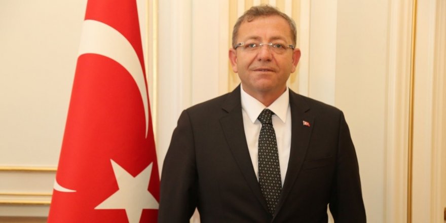 Vali Polat : Yeni Eğitim Öğretim Yılının Başarılı ve Verimli Geçmesini Diliyorum