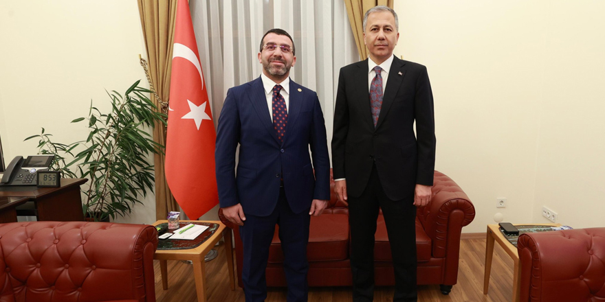Milletvekili Adem Çalkın'dan Bakan Yerlikaya'ya geçmiş olsun ziyareti