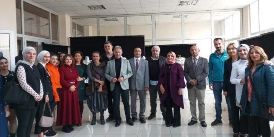 MODA TASARIMI PROGRAMI ÖĞRENCİ SERGİSİ BAŞLADI