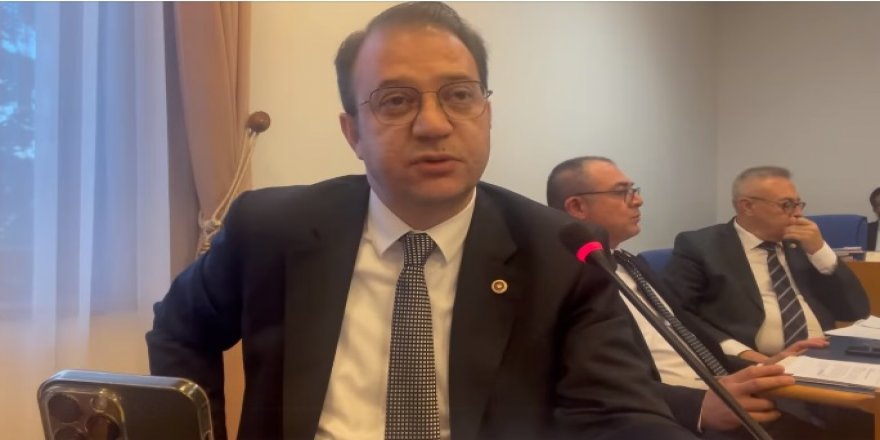 CHP Kars Milletvekili İnan Akgün Alp, Kars’ın yol sorunlarını Bakan Uraloğlu’na iletti