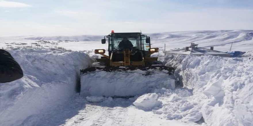 Kars’ta 64 köy yolu ulaşıma kapandı