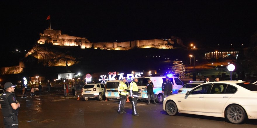 Kars İl Emniyet Müdürlüğü'nden huzur denetimi