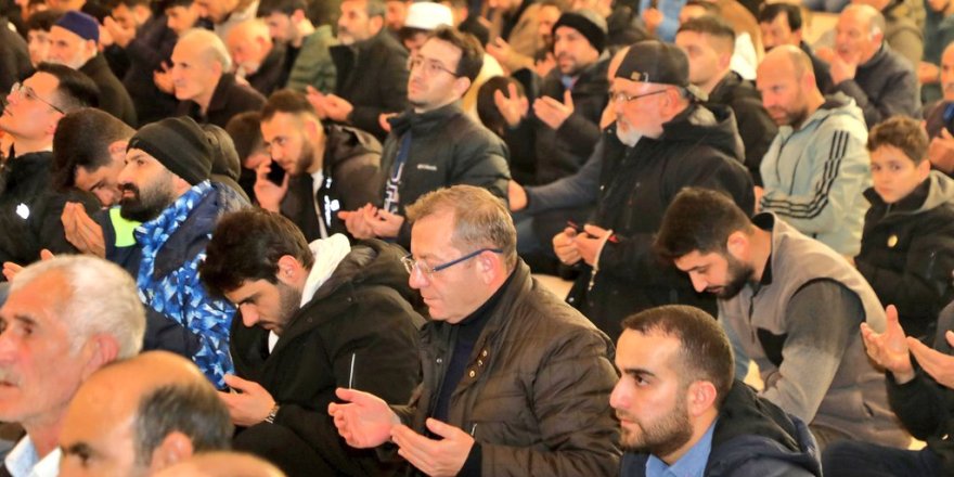 Kars’ta Miraç Gecesi Camilerde dualarla idrak edildi