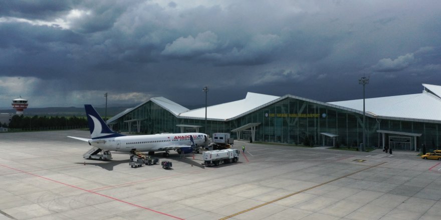Kars’ta nisan ayı yolcu trafiği açıklandı