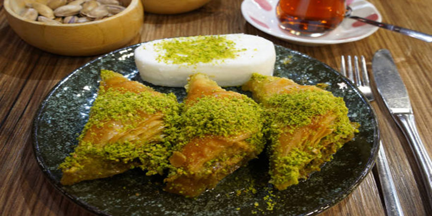 Rüyada Tatlıcı Görmek Ne Anlama Gelir?