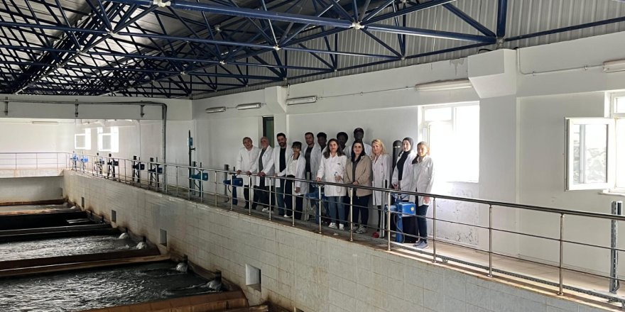 Gıda Mühendisliği Öğrencilerinden Su Arıtma Tesisine Teknik Gezi