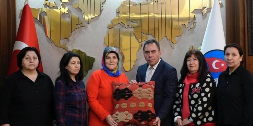 Kars, 4K Kadın Kooperatifinden Başkan Senger’e Anlamlı Ziyaret