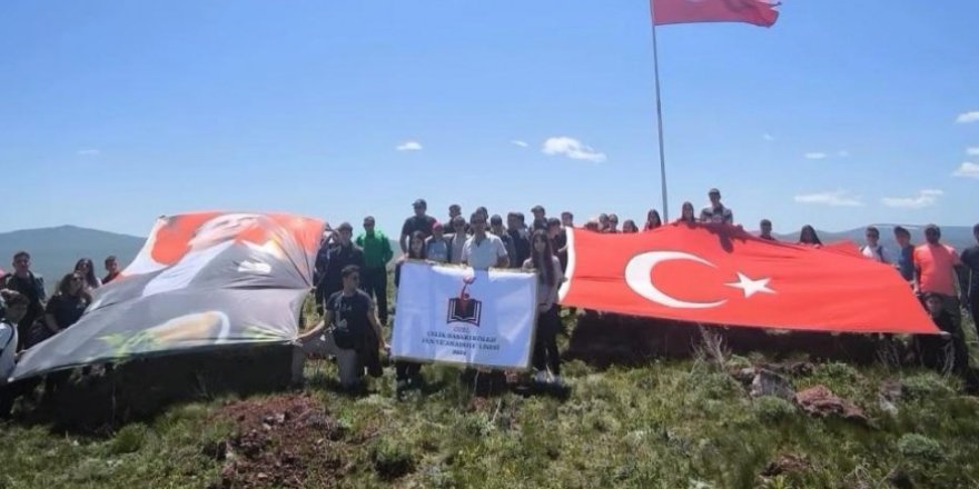Kars Özel Çelik Başarı Öğrencileri Yahni Dağı’nda Doğayla Buluştu